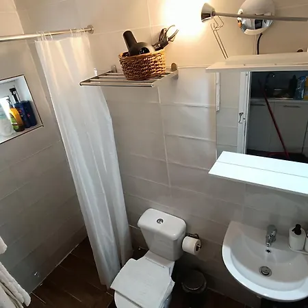 Afroditi House '6 Apartman